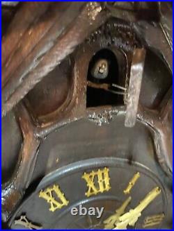 ANTIQUE GERMAN Late 1800s BLACK FOREST STYLE MANTEL CHIMING CUCKOO CLOCK