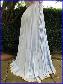 Extraordinary 1970's Vintage Lucie Ann Periwinkle Blue Pleated Peignoir Set