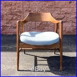 Gunlocke Mid Century Modern Blue Upholstered Walnut Arm Chair Danish Vintage