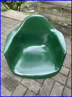 Herman Miller Eames Mid Century Modern Fiberglass Arm Shell Chair Vintage Green