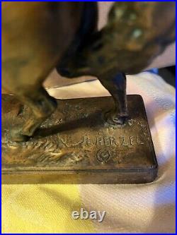 Herzel Bronze Horse Statue/bookend