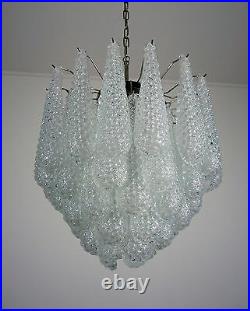 Italian vintage Murano chandelier 41 glass petals drop