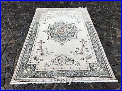 Turkish vintage rug, Carpet, Area rug, Vintage rug, Turkish rug 4,5 x 7,0 ft