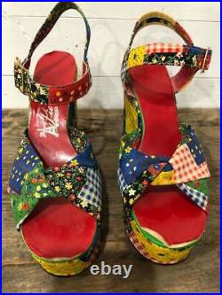 Vintage 70s Platforms Wedge Shoes Sandals Patchwork Flower Floral Hippie SIZE 9