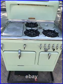 Vintage Chambers 90C lime green Gas Stove all original parts