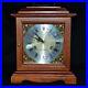 Vintage-Desk-Clock-Mechancial-31-Days-Winding-Dial-Key-Table-Wood-Rare-Old-20th-01-wda