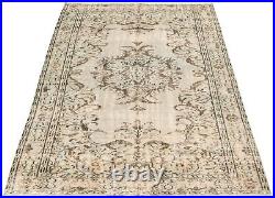 Vintage Hand-Knotted Carpet 5'3 x 9'3 Traditional Wool Area Rug