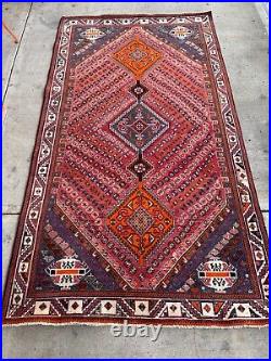 Vintage Hand-Knotted Wool Area Rug 5' x 9'2