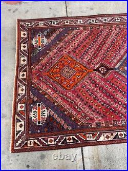 Vintage Hand-Knotted Wool Area Rug 5' x 9'2