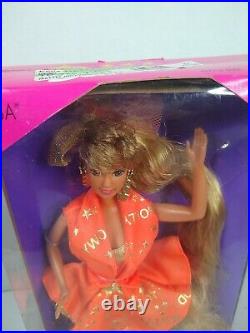Vintage Hollywood Hair Barbie Doll Teresa NRFB 1992 Mattel 2316 with Magic Mist