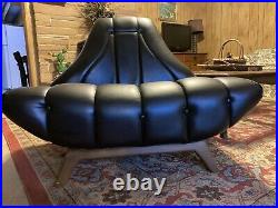 Vintage Lounge Chair Mid Century MCM Retro Space Age Shell Egg Iconic Black A+