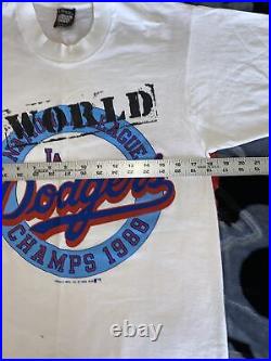 Vintage Official Los Angeles Dodgers 1988 World Series Champs T Shirt Size M