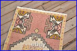 Vintage Rug 19''x35'' Small Rug Doormat 1x2 Hand Knotted Muted Wool Rug 50x91cm