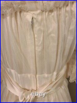 Vtg Gunne Sax Romantic Renaissance Bridal Collection Ivory Satin & Lace Dress 9